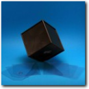 Die Schutzfolien werden über die Bilder gelegt.