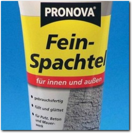330 Gramm Tube Pronova Spachtel fein, weiss.