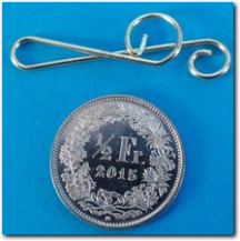 Deko Klammer Notenschlüssel, Goldfarben, 30 x 9 mm.