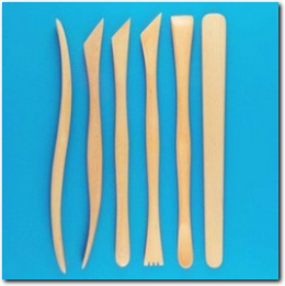 Modellierwerkzeug Set aus Holz Typ 2. 6 Teile.