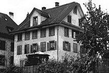 Original Fotos einscannen und bearbeiten lassen.