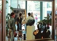 Individuelle Gestaltung von Schaufenstern und Ausstellungen.