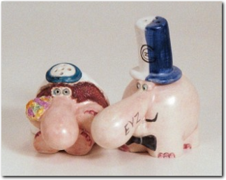 Individuell gestaltete Tischdekoration für eine Hochzeit.